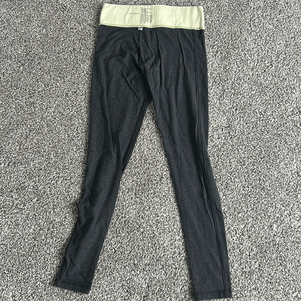 Victoria’s Secret Stretch Leggings